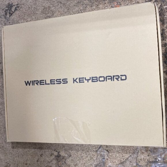 🆕Case w/Keyboard for iPad Pro 12" & Air 13  White *SEE Details on Compatibility - Picture 6 of 6